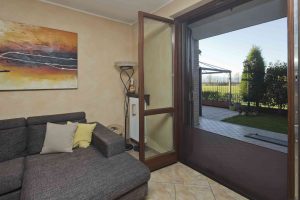 dettagli porta finestra villa unifamiliare a Carmagnola in vendita domoria Torino